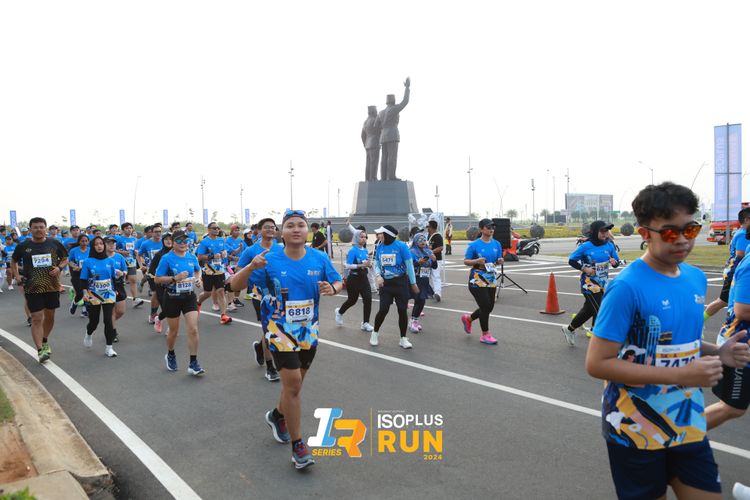 Race photo from ISOPlus Run 2024 Jakarta