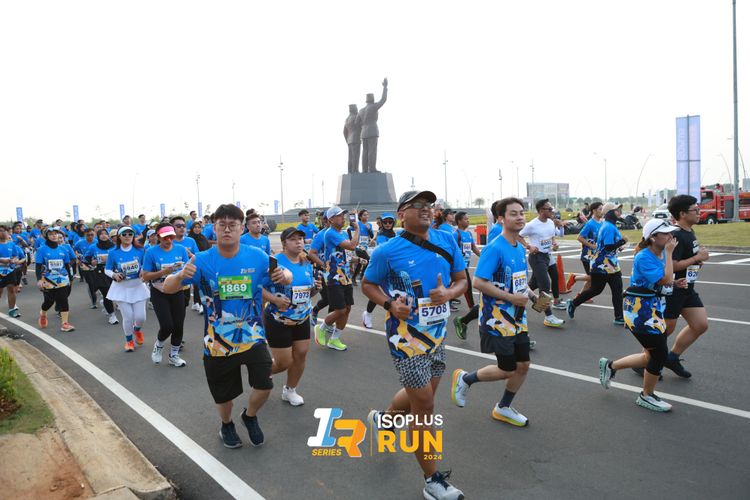 Race photo from ISOPlus Run 2024 Jakarta