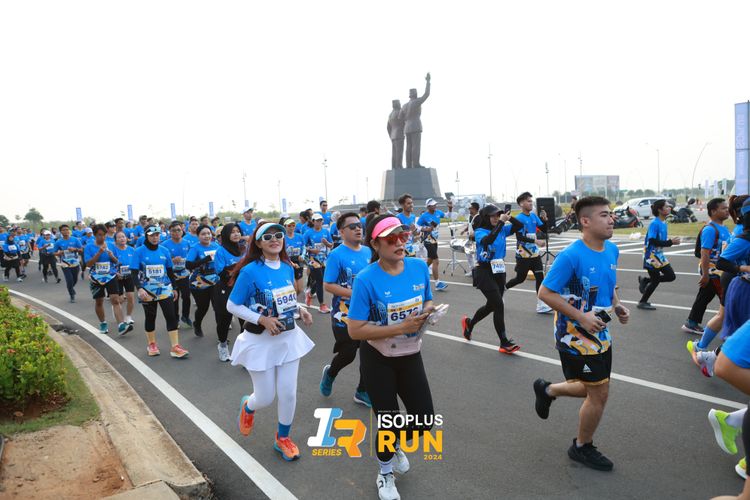 Race photo from ISOPlus Run 2024 Jakarta