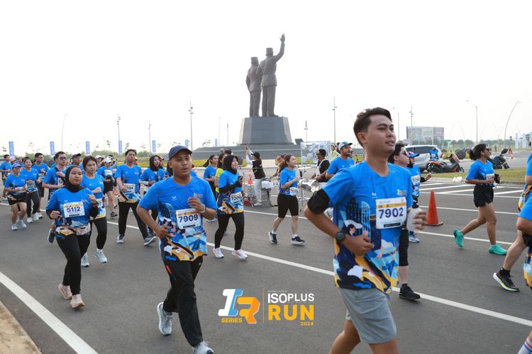 Race photo from ISOPlus Run 2024 Jakarta