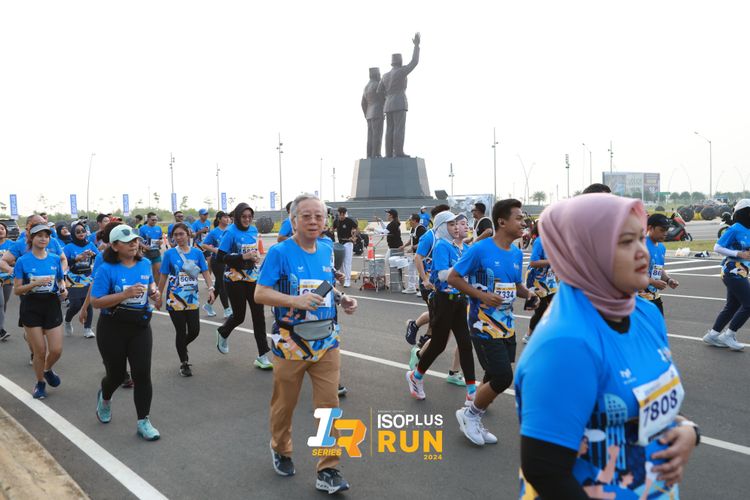 Race photo from ISOPlus Run 2024 Jakarta