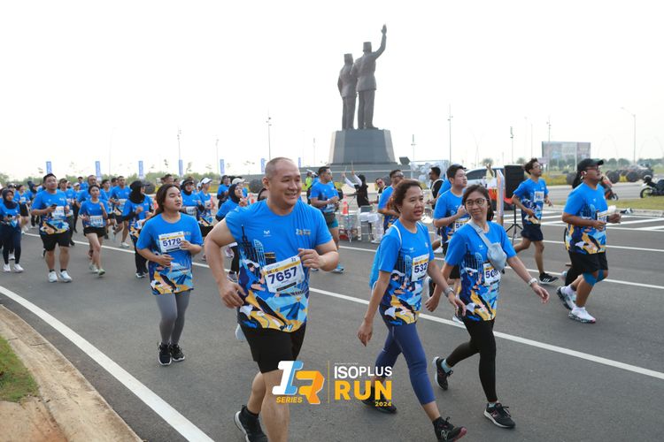 Race photo from ISOPlus Run 2024 Jakarta