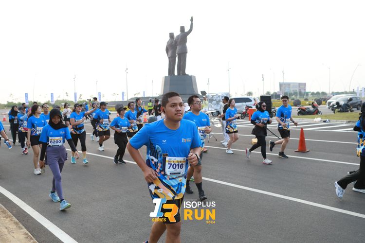 Race photo from ISOPlus Run 2024 Jakarta