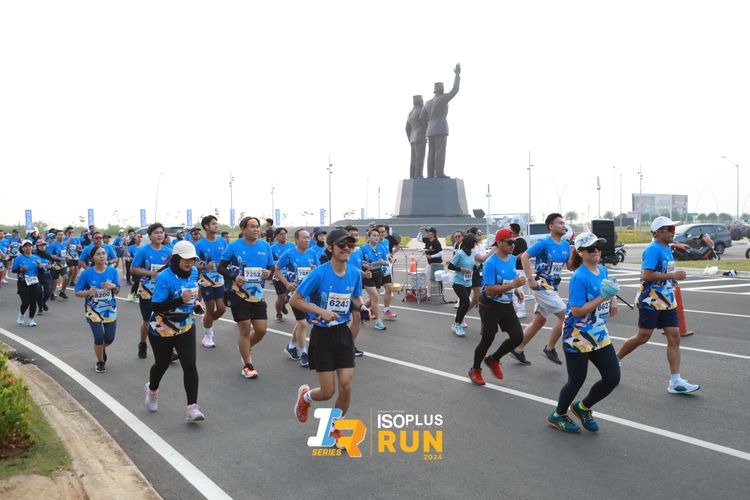 Race photo from ISOPlus Run 2024 Jakarta
