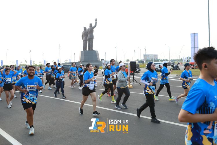 Race photo from ISOPlus Run 2024 Jakarta