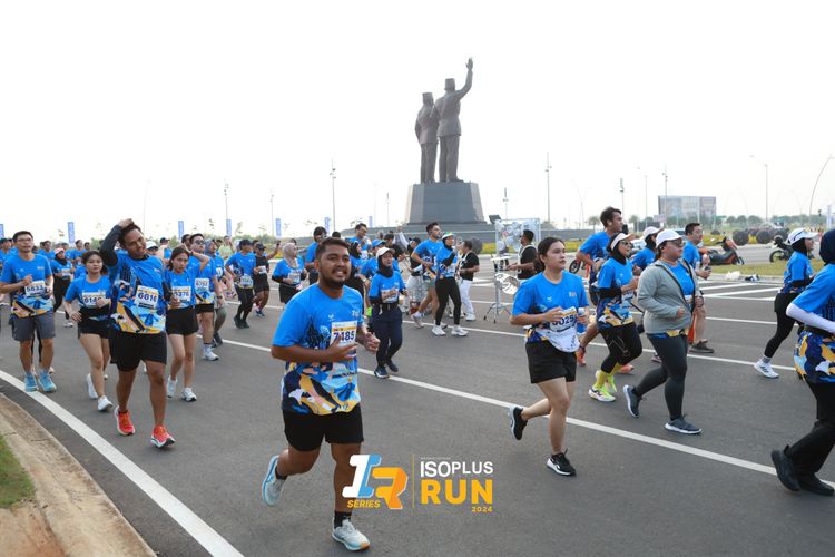 Race photo from ISOPlus Run 2024 Jakarta