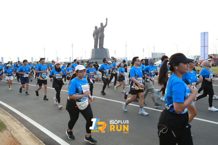 Race photo from ISOPlus Run 2024 Jakarta