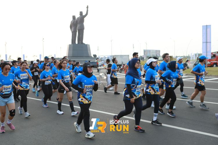 Race photo from ISOPlus Run 2024 Jakarta