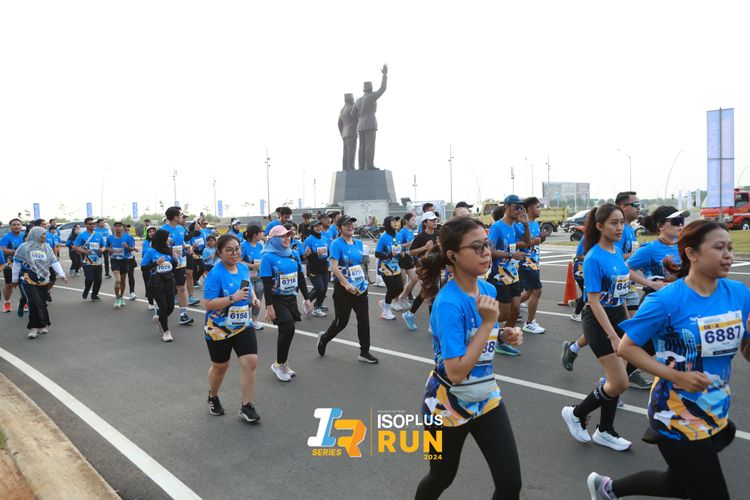 Race photo from ISOPlus Run 2024 Jakarta