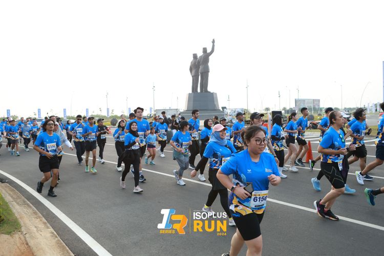 Race photo from ISOPlus Run 2024 Jakarta