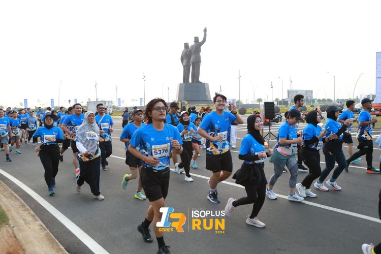 Race photo from ISOPlus Run 2024 Jakarta