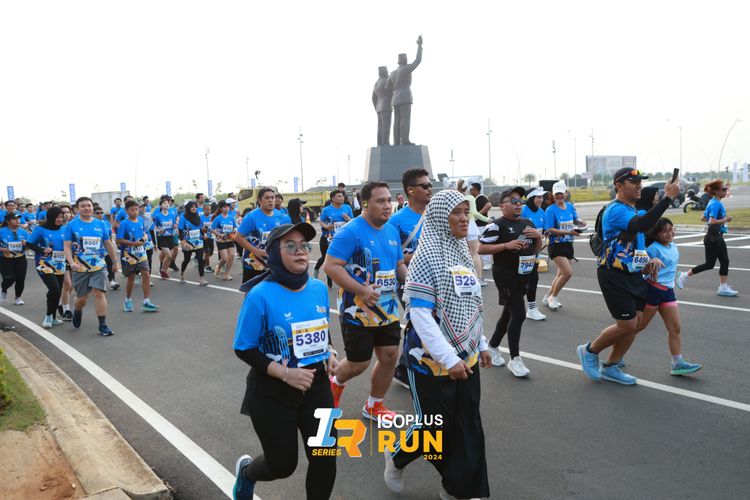 Race photo from ISOPlus Run 2024 Jakarta