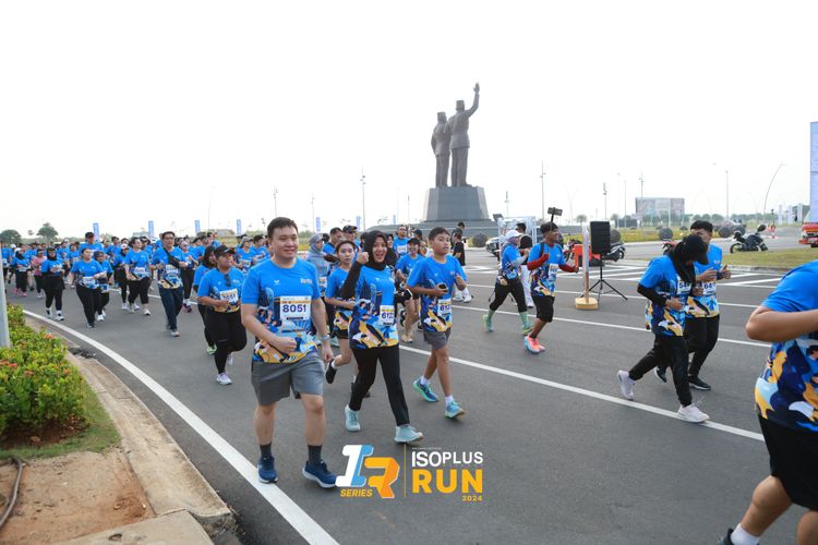 Race photo from ISOPlus Run 2024 Jakarta