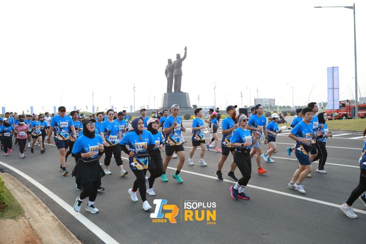 Race photo from ISOPlus Run 2024 Jakarta