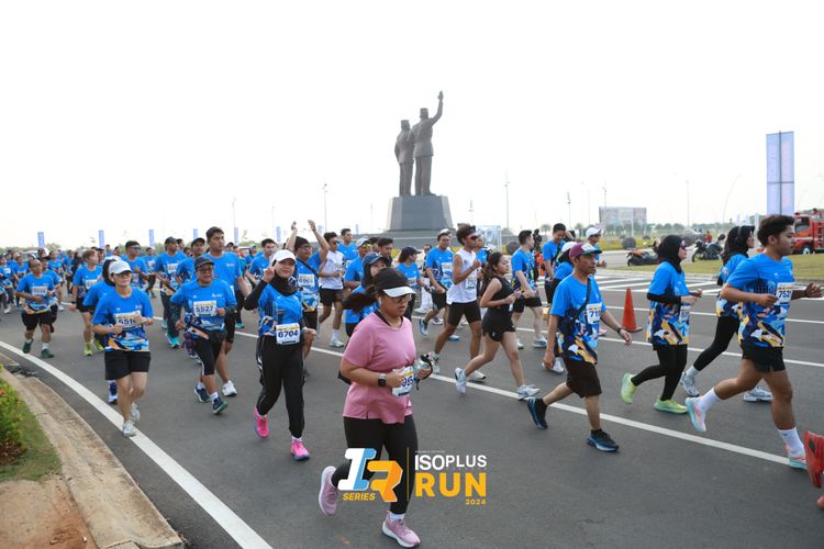 Race photo from ISOPlus Run 2024 Jakarta