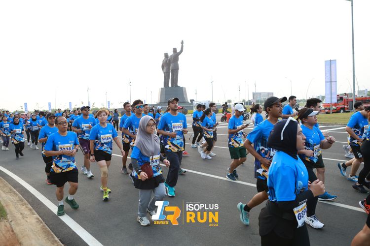 Race photo from ISOPlus Run 2024 Jakarta
