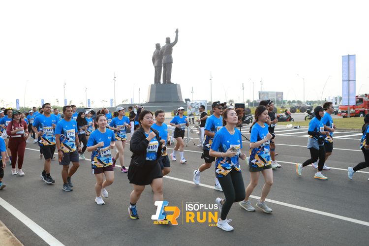 Race photo from ISOPlus Run 2024 Jakarta