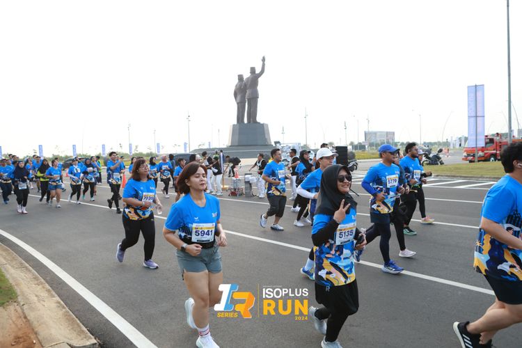 Race photo from ISOPlus Run 2024 Jakarta