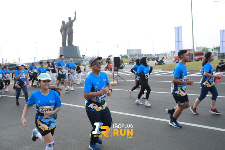 Race photo from ISOPlus Run 2024 Jakarta