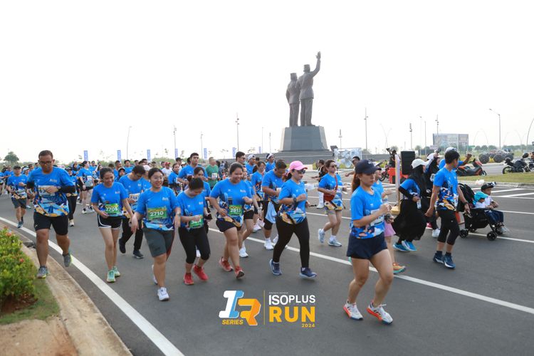 Race photo from ISOPlus Run 2024 Jakarta