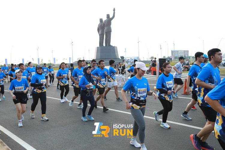 Race photo from ISOPlus Run 2024 Jakarta