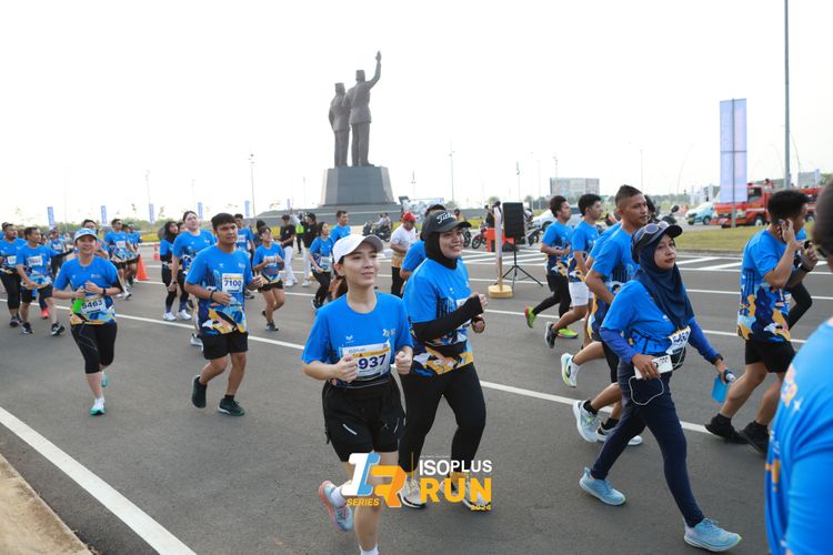 Race photo from ISOPlus Run 2024 Jakarta