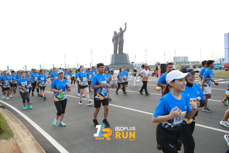 Race photo from ISOPlus Run 2024 Jakarta