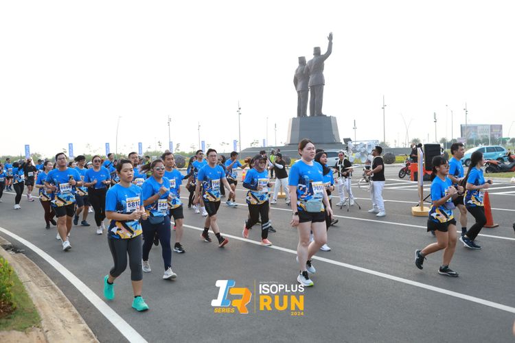 Race photo from ISOPlus Run 2024 Jakarta