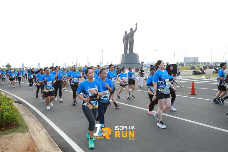Race photo from ISOPlus Run 2024 Jakarta