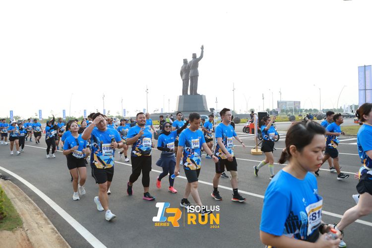 Race photo from ISOPlus Run 2024 Jakarta