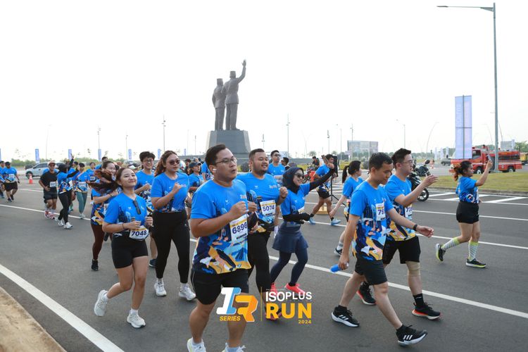 Race photo from ISOPlus Run 2024 Jakarta