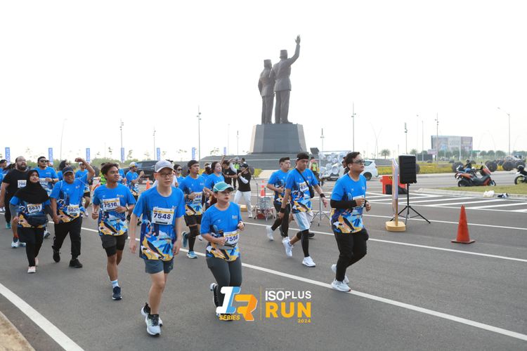 Race photo from ISOPlus Run 2024 Jakarta