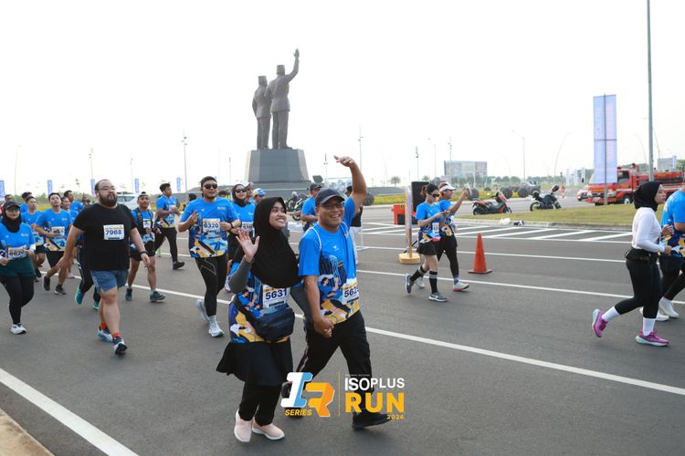 Race photo from ISOPlus Run 2024 Jakarta