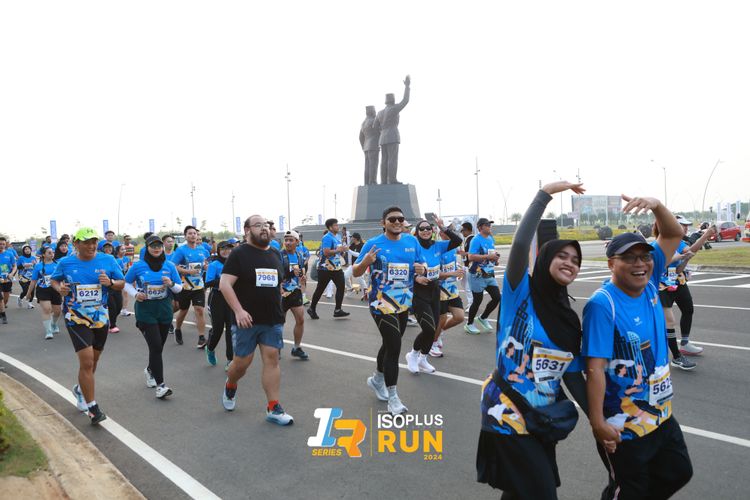Race photo from ISOPlus Run 2024 Jakarta