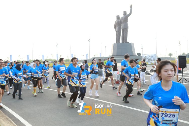 Race photo from ISOPlus Run 2024 Jakarta