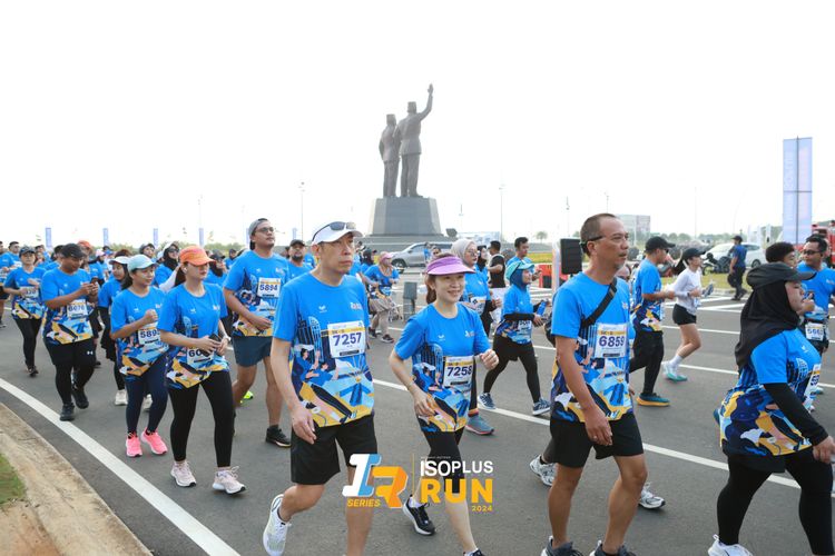 Race photo from ISOPlus Run 2024 Jakarta