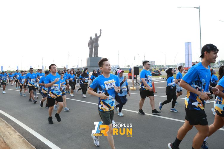 Race photo from ISOPlus Run 2024 Jakarta