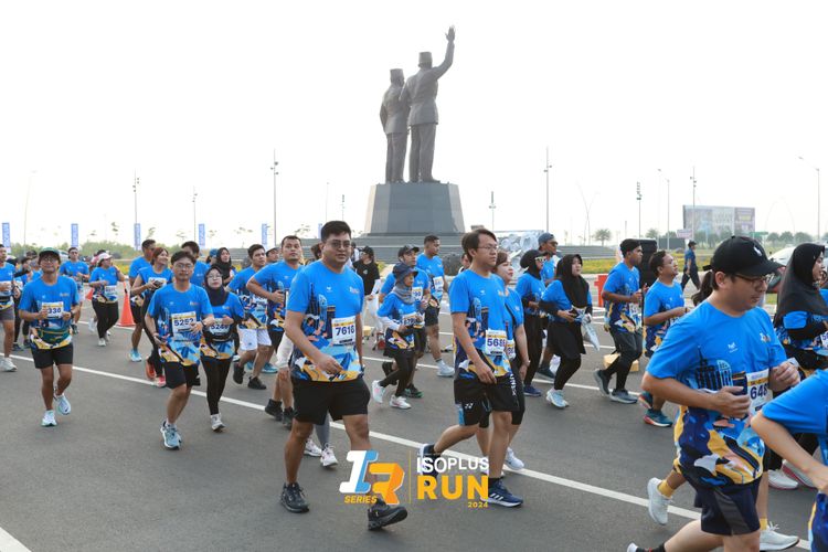 Race photo from ISOPlus Run 2024 Jakarta