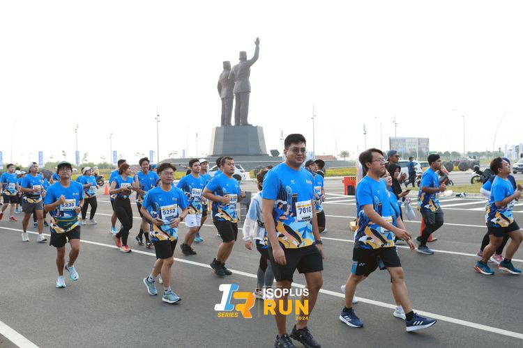 Race photo from ISOPlus Run 2024 Jakarta