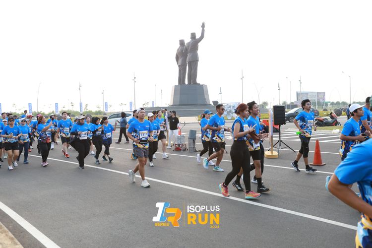 Race photo from ISOPlus Run 2024 Jakarta