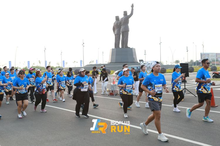 Race photo from ISOPlus Run 2024 Jakarta