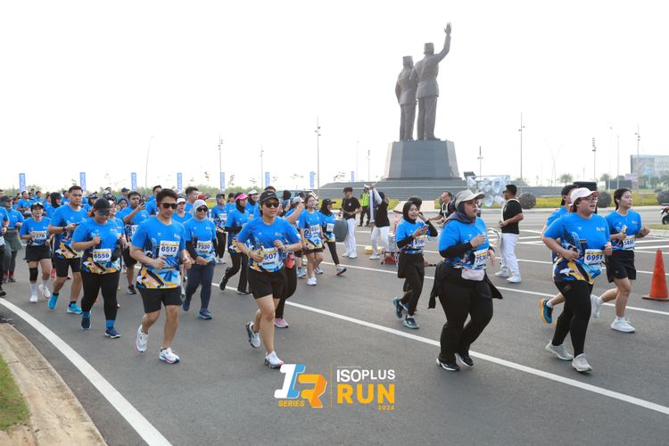 Race photo from ISOPlus Run 2024 Jakarta