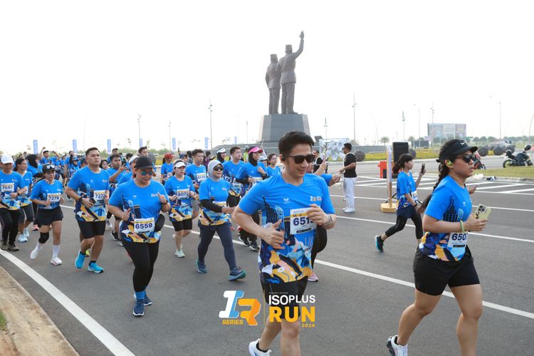 Race photo from ISOPlus Run 2024 Jakarta