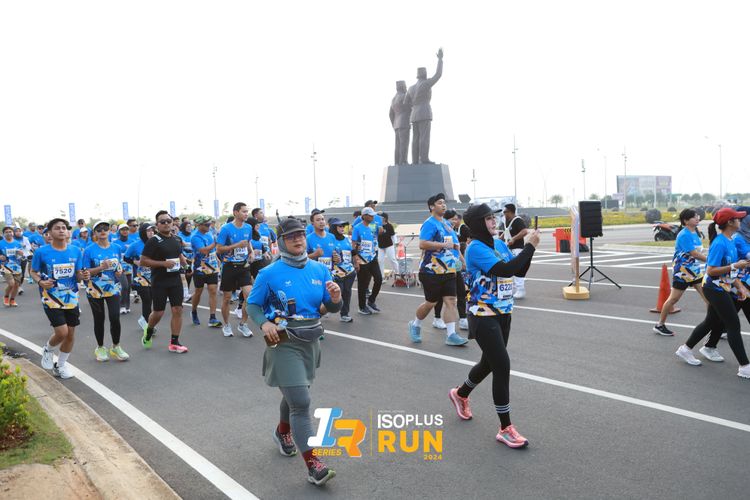 Race photo from ISOPlus Run 2024 Jakarta
