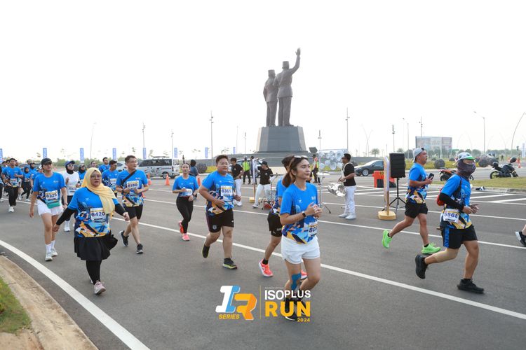 Race photo from ISOPlus Run 2024 Jakarta