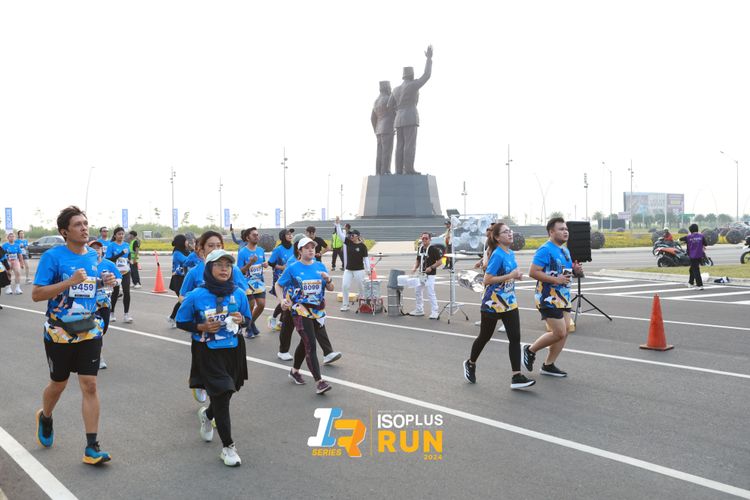 Race photo from ISOPlus Run 2024 Jakarta
