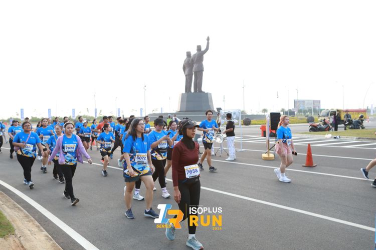 Race photo from ISOPlus Run 2024 Jakarta