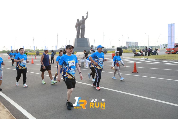Race photo from ISOPlus Run 2024 Jakarta