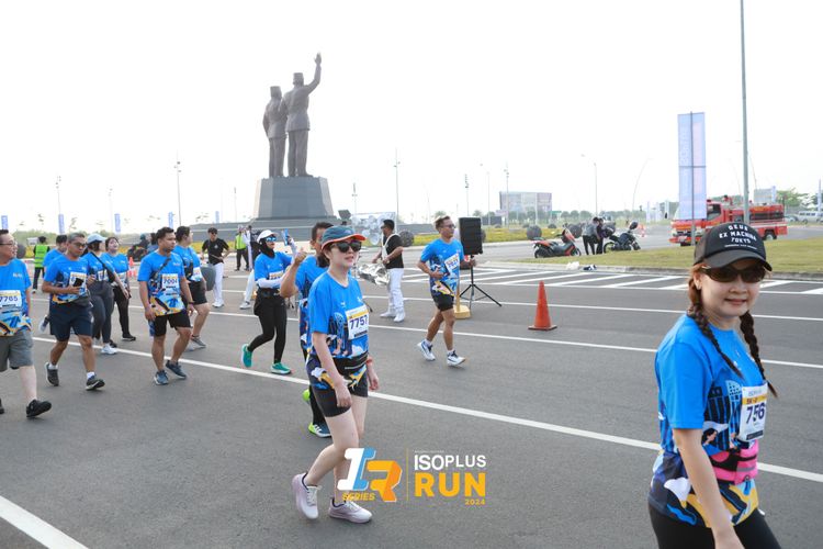 Race photo from ISOPlus Run 2024 Jakarta