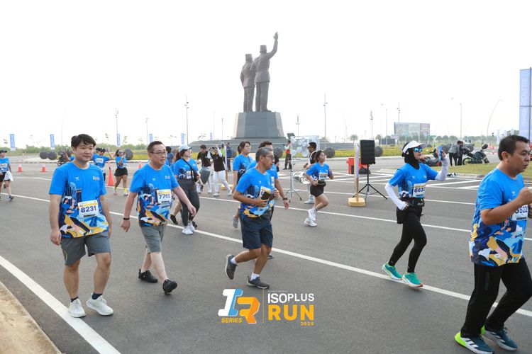Race photo from ISOPlus Run 2024 Jakarta